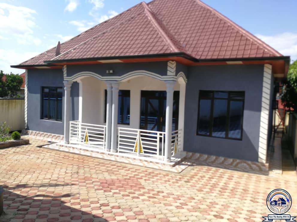 FURNISHED HOUSE FOR SALE AT KANOMBE