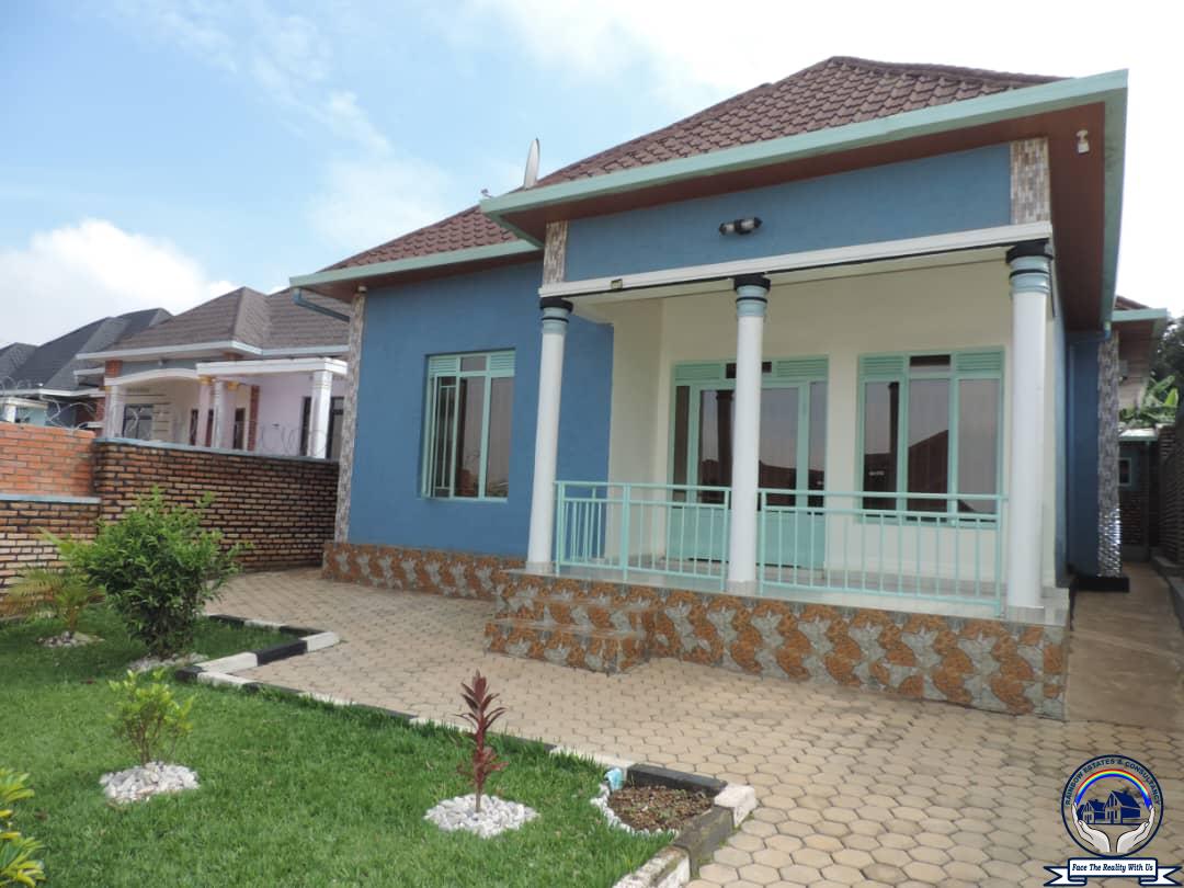 HOUSE FOR SALE AT KANOMBE